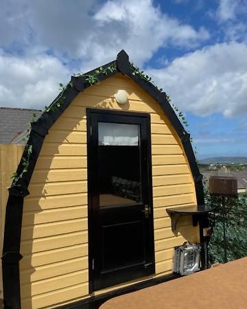 Appartamento Arch Pod & Hot Tub Carndonagh Esterno foto
